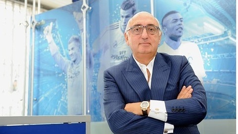 Người đại diện của Jack Grealish cưỡng dâm một phụ nữ 39 lần